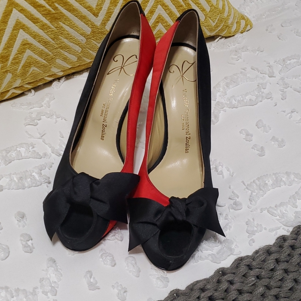 Vassilis Emmanuel Zoulias Black & Red Satin Pumps